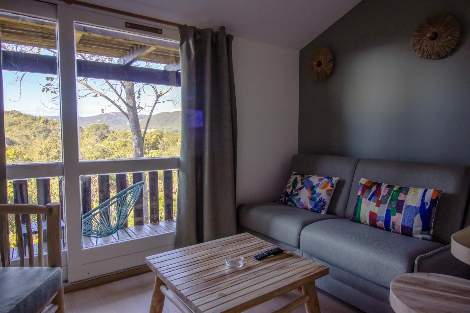 Renovated Premium Apartment D