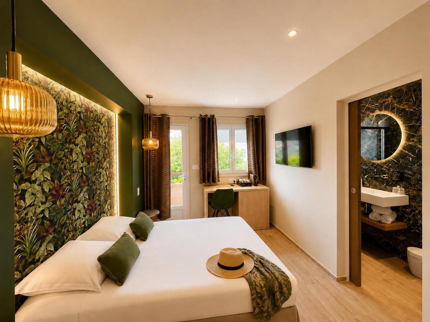 Superior Quadruple Room