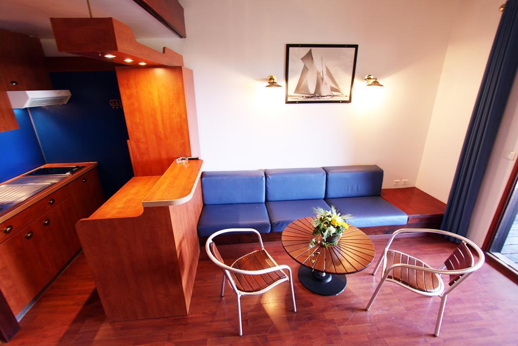 Apartment S